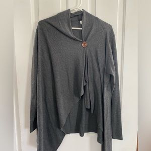 One button cardigan